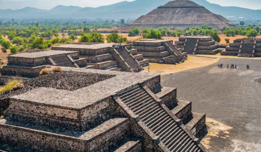 Teotihuacan_ruins_mexico